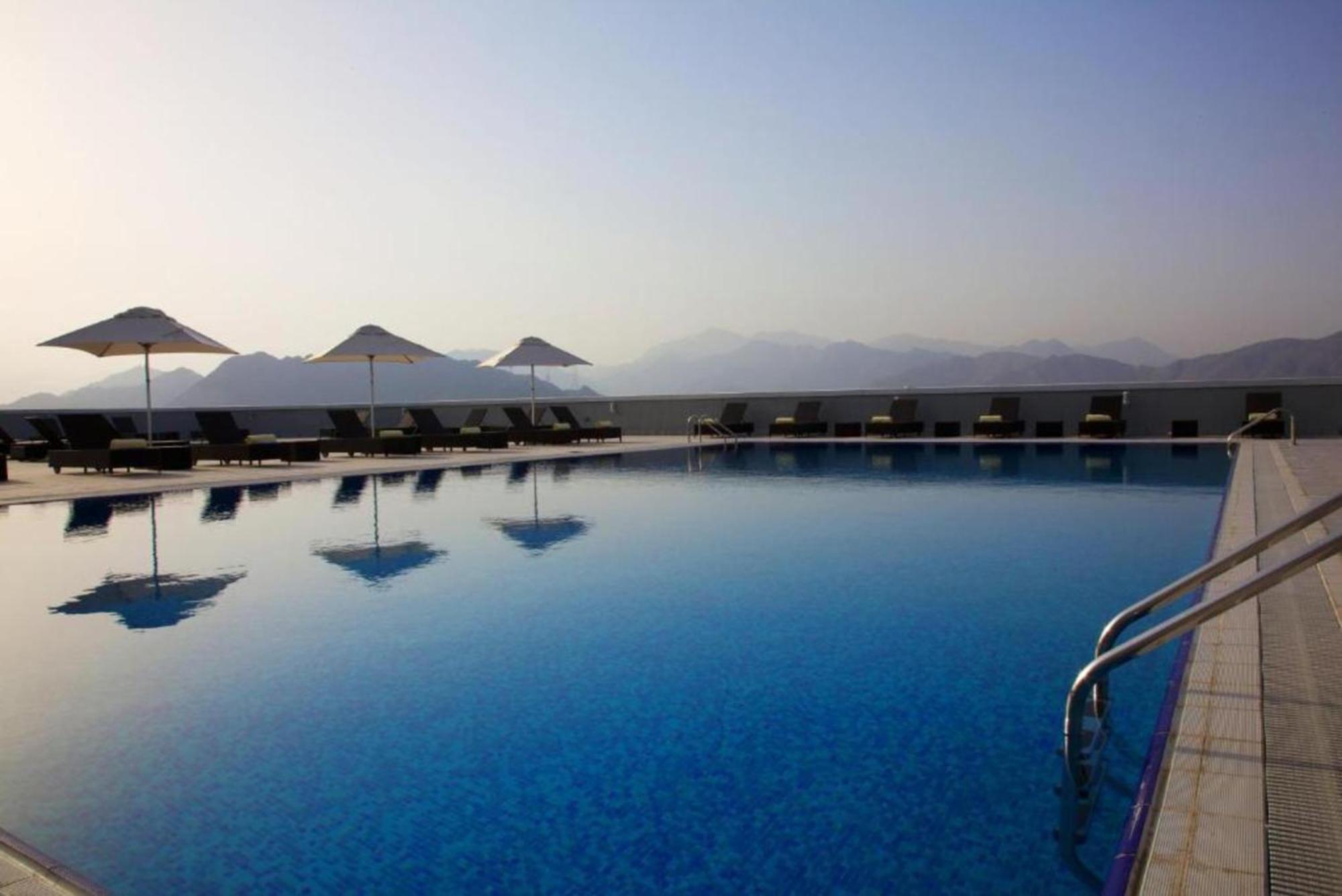 Dancenter Luxe Corniche Hotel Formerly Concorde Hotel Fudschaira Exterior foto