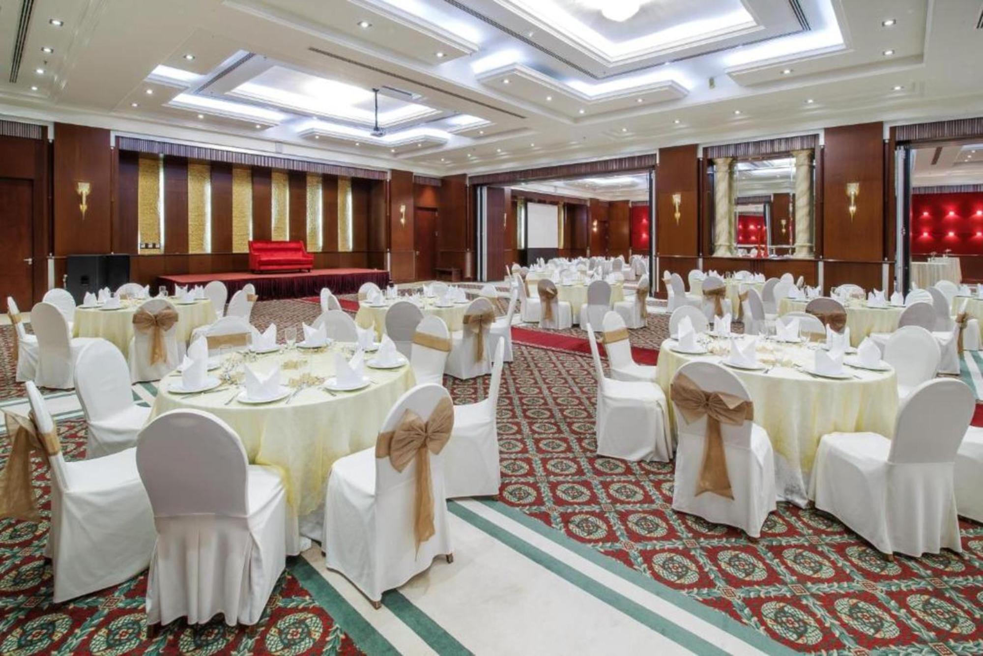 Dancenter Luxe Corniche Hotel Formerly Concorde Hotel Fudschaira Exterior foto