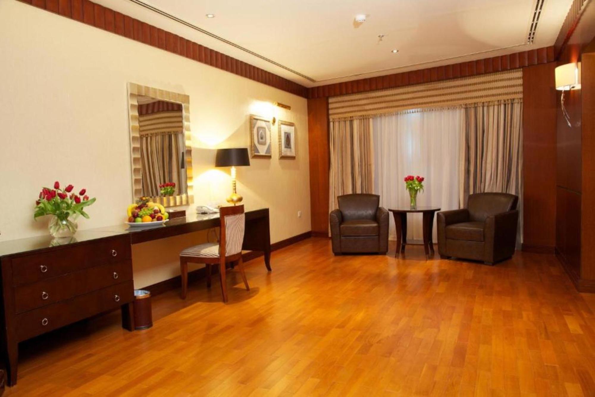 Dancenter Luxe Corniche Hotel Formerly Concorde Hotel Fudschaira Exterior foto