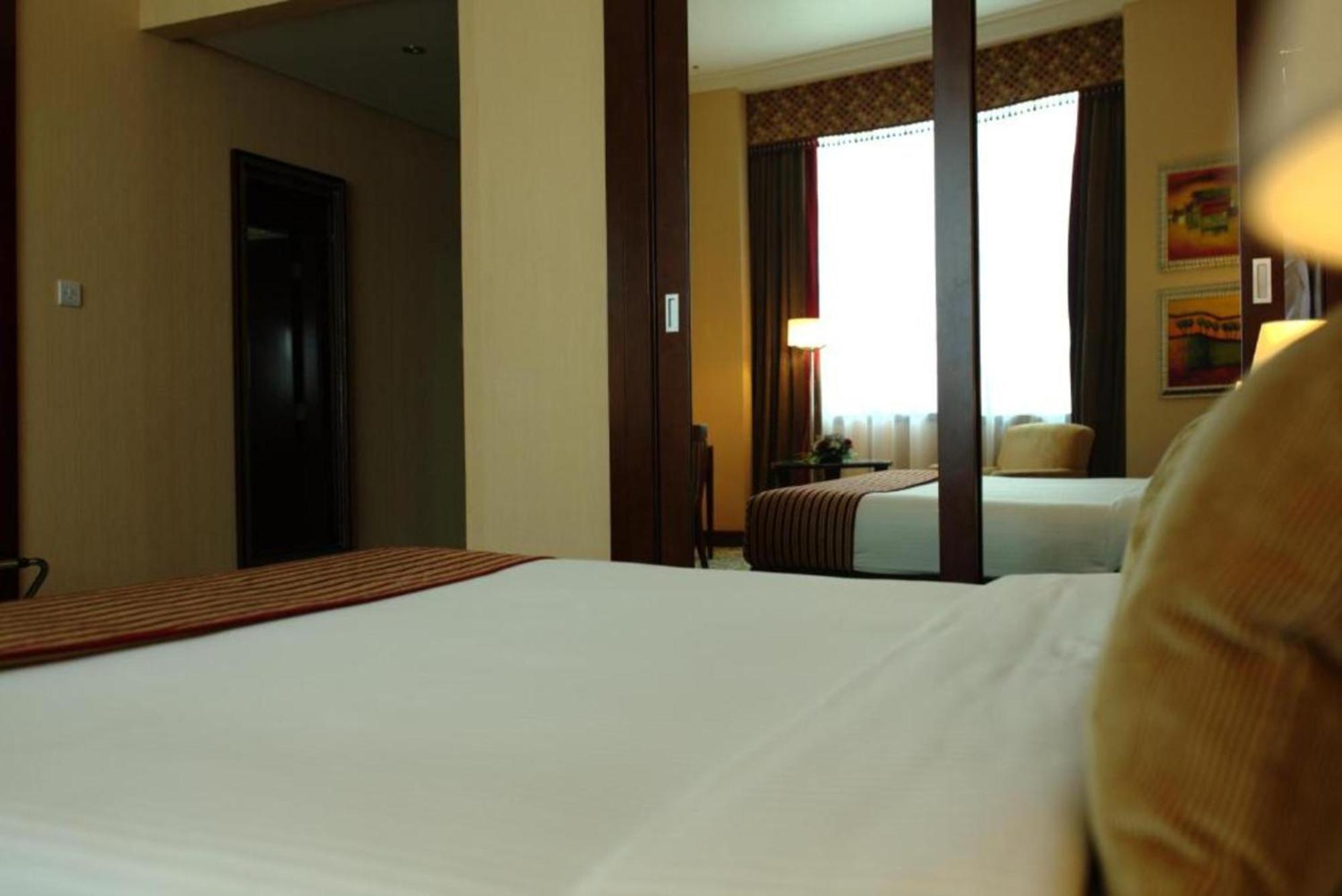 Dancenter Luxe Corniche Hotel Formerly Concorde Hotel Fudschaira Exterior foto